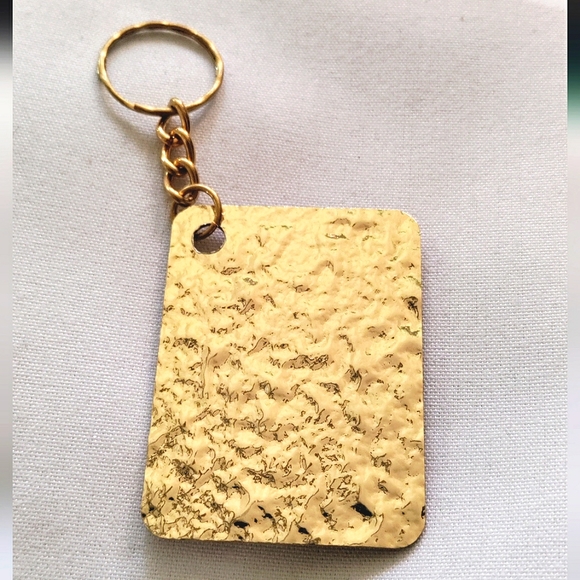 NEW Handmade Keychain Bag Tag! Gold Muro. Gold Wooden Heart. Unisex. - Picture 5 of 7